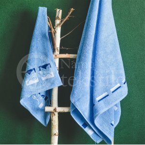 Cotton terry bath towel with leaves "SKY BLUE"